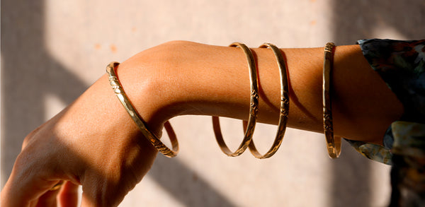HOW TO FIND YOUR BRACELET SIZE