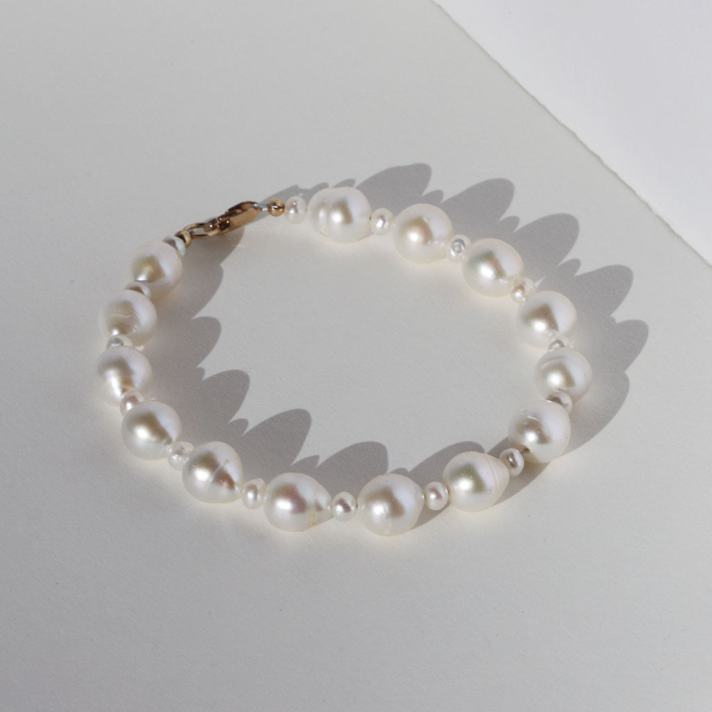 Wave Pearl Bracelet 2