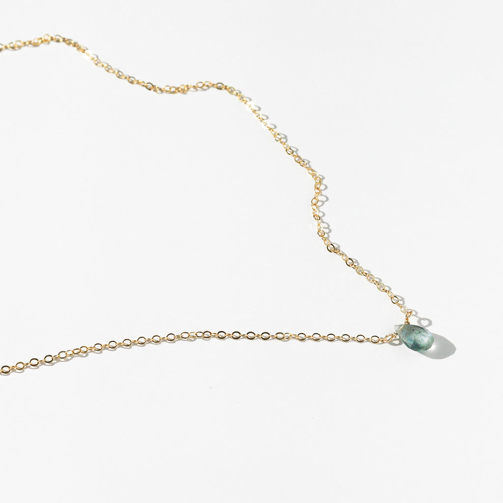 delicate moss aquamarine pendant