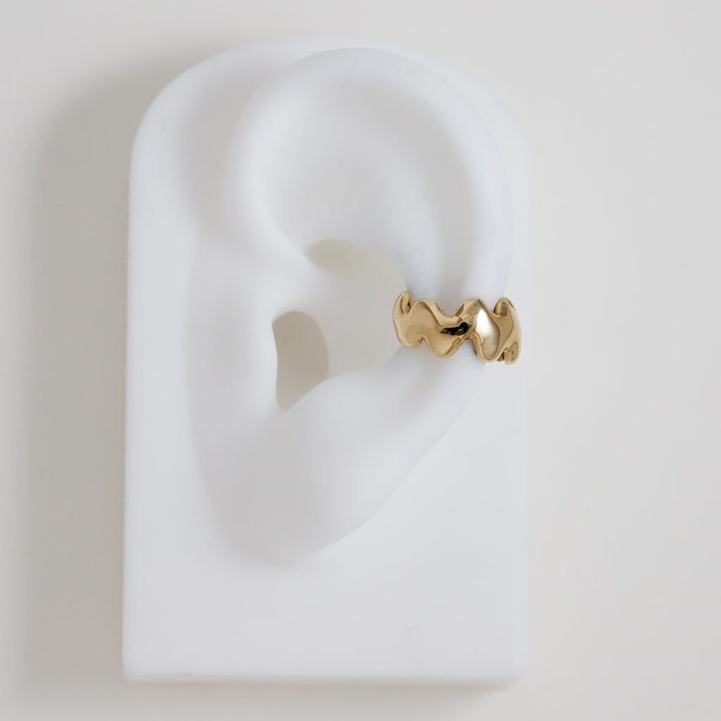 Wave Cartilage Ear Cuff