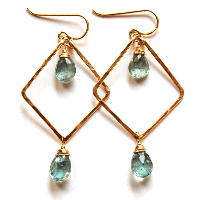 Moss Aquamarine Arrowhead Drops