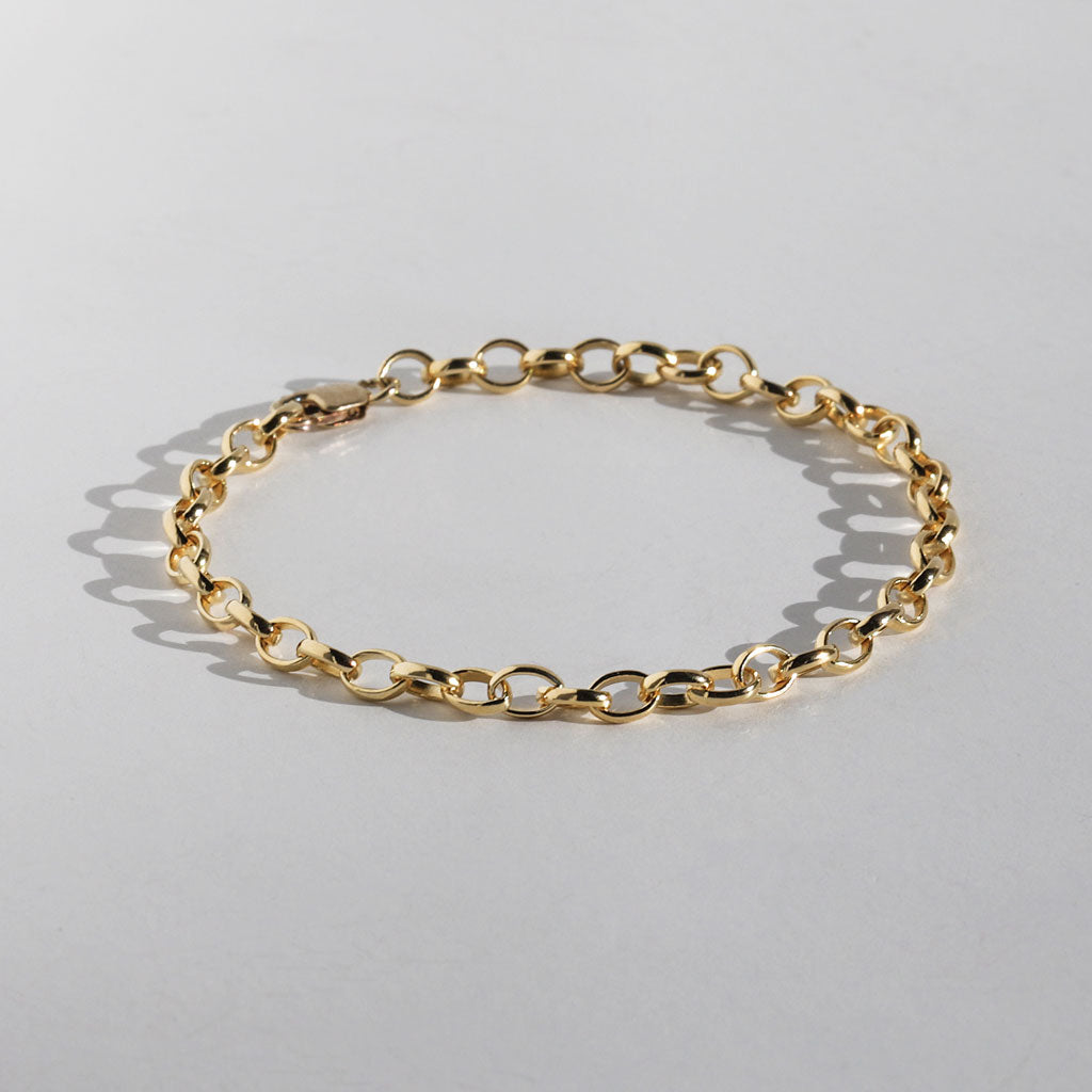 gold rolo chain bracelet