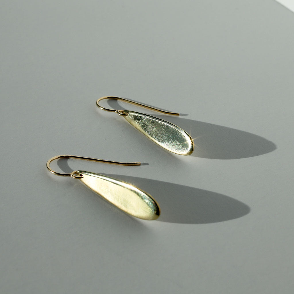 delicate gold teardrop earrings